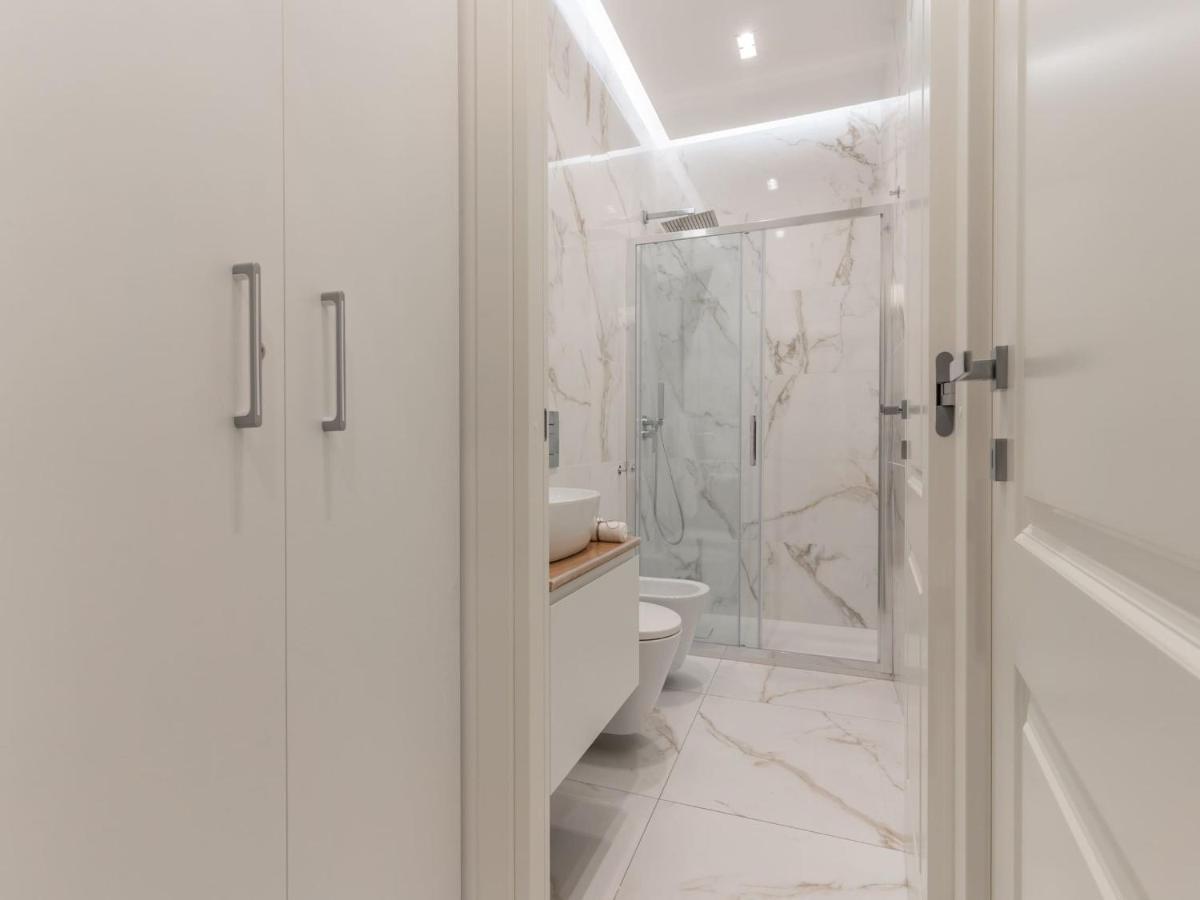 The Best Rent - Gorgeous One-Bedroom Apartment In Ticinese Mediolan Zewnętrze zdjęcie